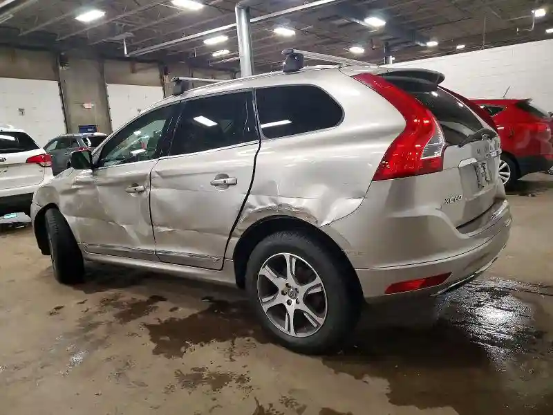 YV4902RK0F2635155 2015 VOLVO XC60-1