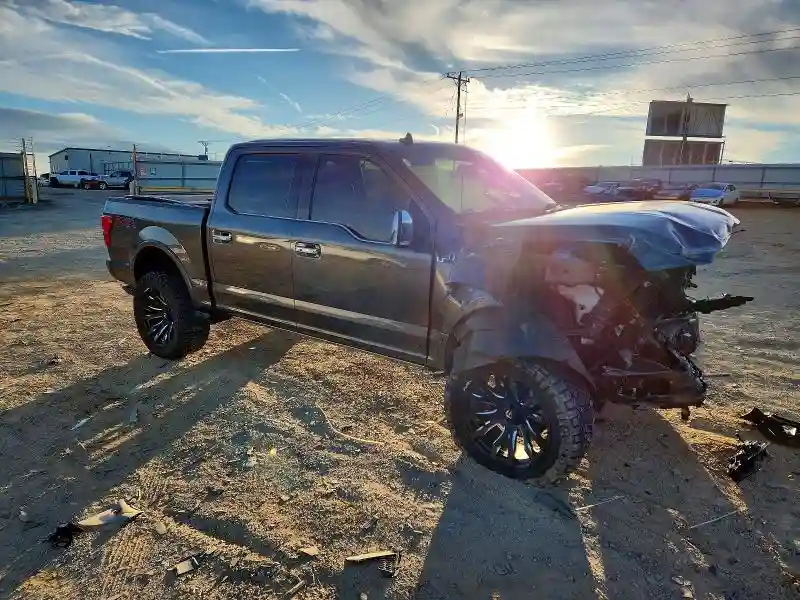 1FTEW1E51JFB81221 2018 FORD F-150-3