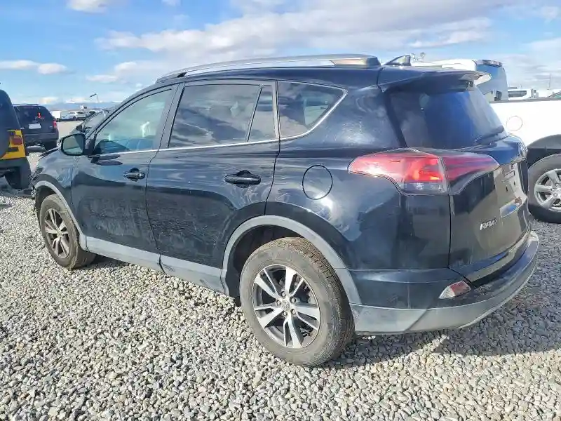 2T3RFREV9JW716570 2018 TOYOTA RAV4-1