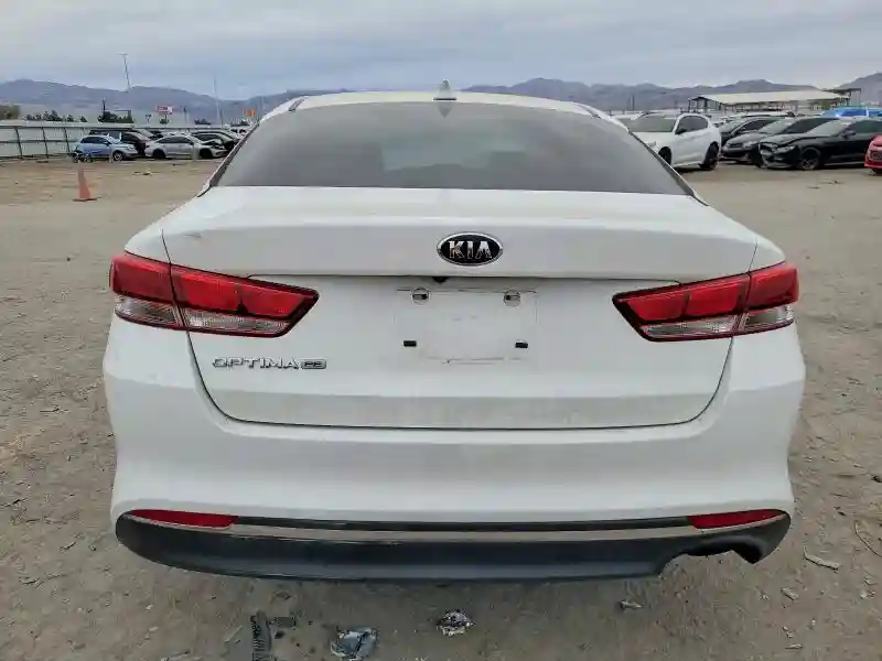 KNAGT4L37G5073945 2016 KIA OPTIMA-5