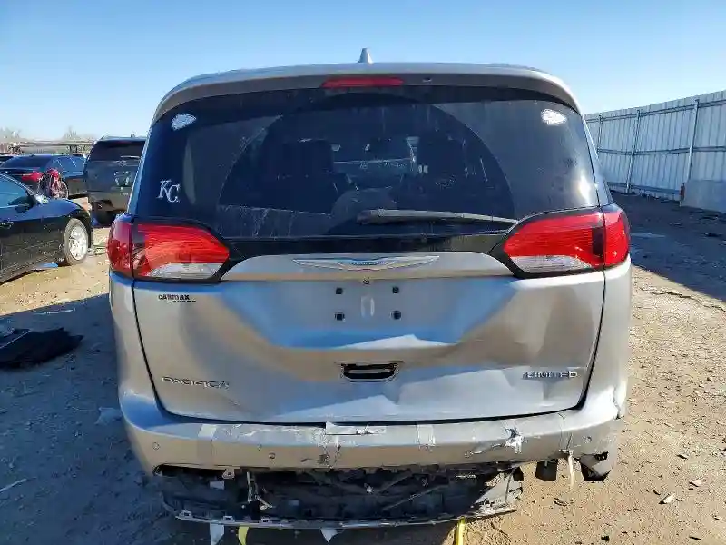 2C4RC1GG1JR103572 2018 CHRYSLER PACIFICA-5