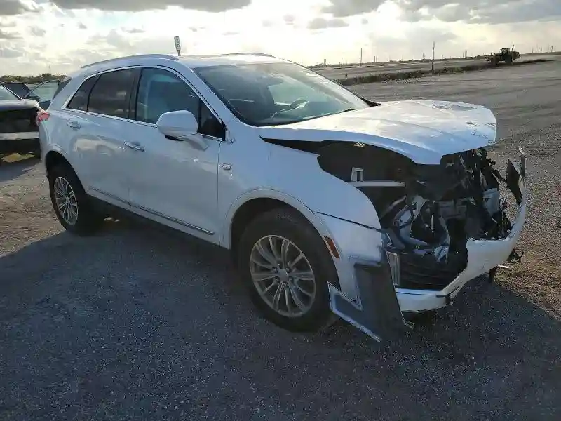 1GYKNCRS8JZ182473 2018 CADILLAC XT5-3