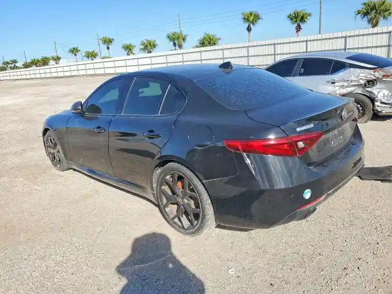 ZARFAMAN4K7622772 2019 ALFA ROMEO GIULIA-1