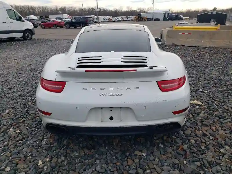 WP0AD2A92FS166227 2015 PORSCHE 911-5