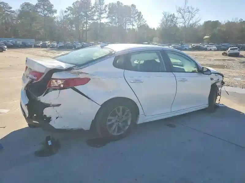 5XXGT4L30LG446509 2020 KIA OPTIMA-2