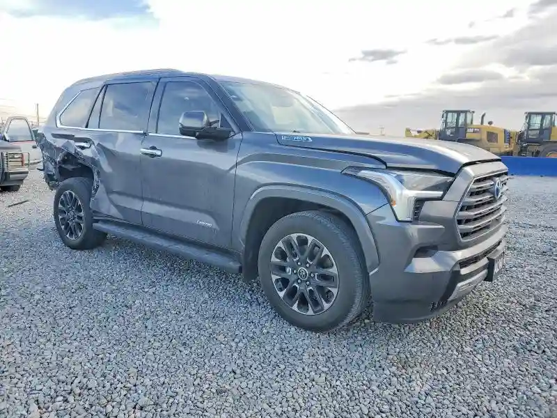 7SVAAABA5PX003366 2023 TOYOTA SEQUOIA-3