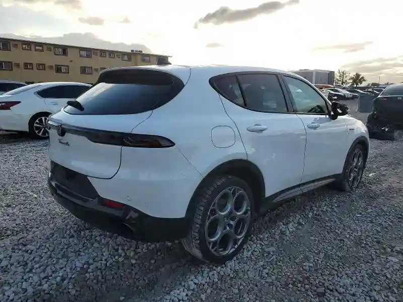 ZASPATDW0R3048917 2024 ALFA ROMEO ALL OTHER-2