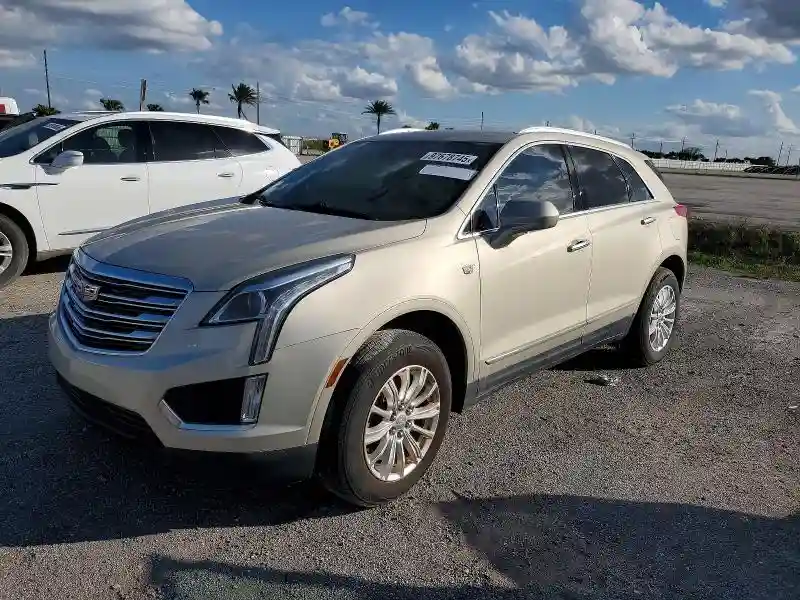 1GYKNARS4HZ176328 2017 CADILLAC XT5-0