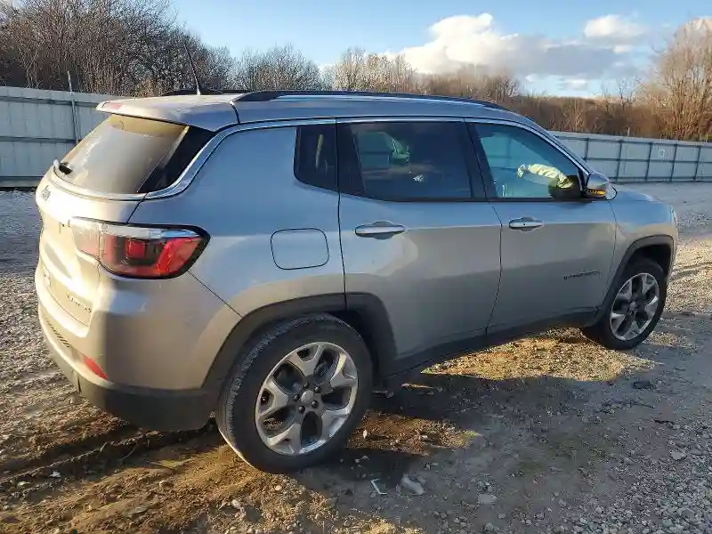 3C4NJCCB7LT122556 2020 JEEP COMPASS-2
