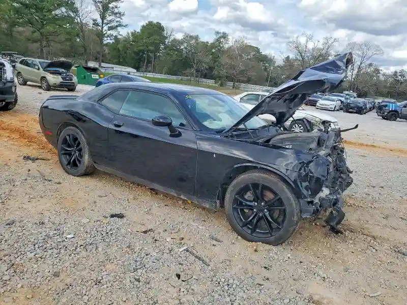 2C3CDZBT4GH300681 2016 DODGE CHALLENGER-3
