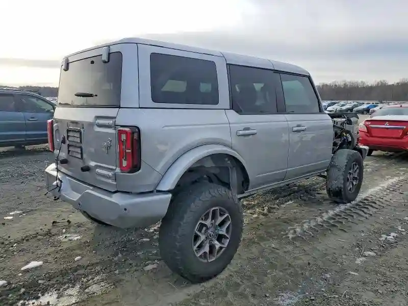 1FMDE5DH8NLB02857 2022 FORD BRONCO-2