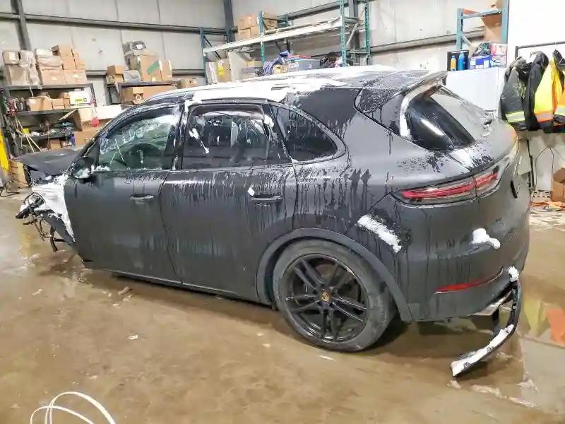 WP1AA2AY3KDA10307 2019 PORSCHE CAYENNE-1