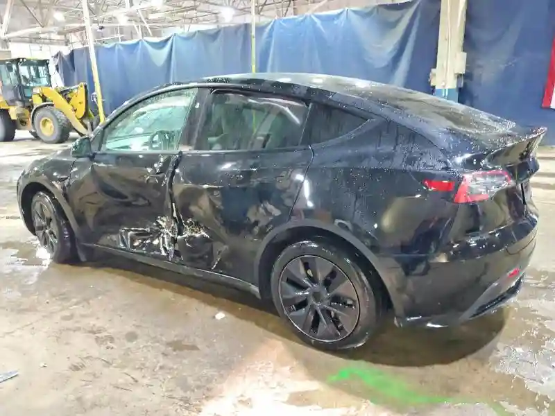 7SAYGDED6RF107413 2024 TESLA MODEL Y-1