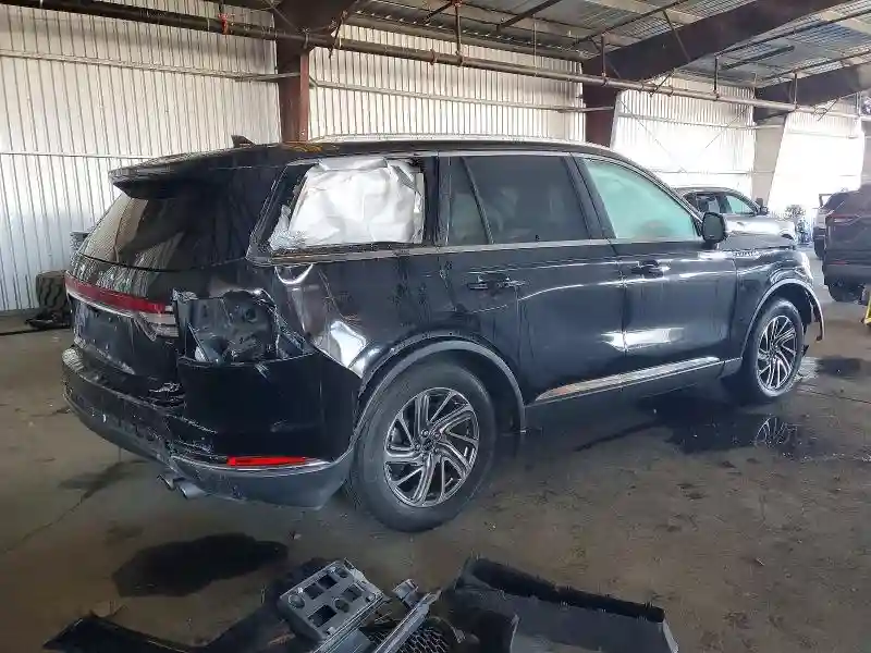 5LM5J0XC8PGL07896 2023 LINCOLN TOWNHOUSE AVIATOR-2