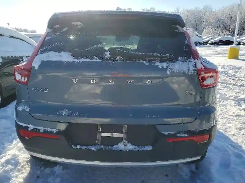 YV4162UK3L2174421 2020 VOLVO XC40-5