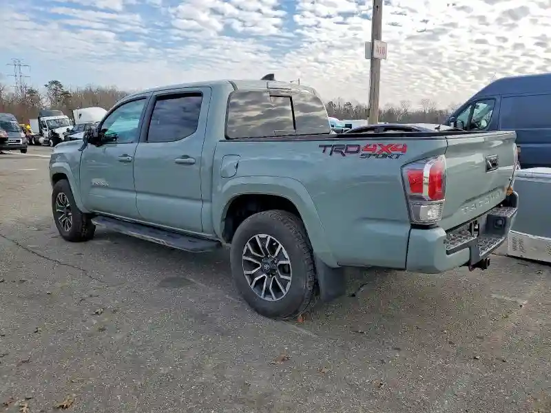 3TYCZ5AN8PT113944 2023 TOYOTA TACOMA-1