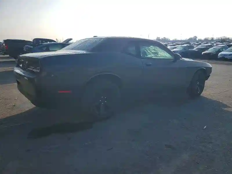 2C3CDZAG3GH201158 2016 DODGE CHALLENGER-2