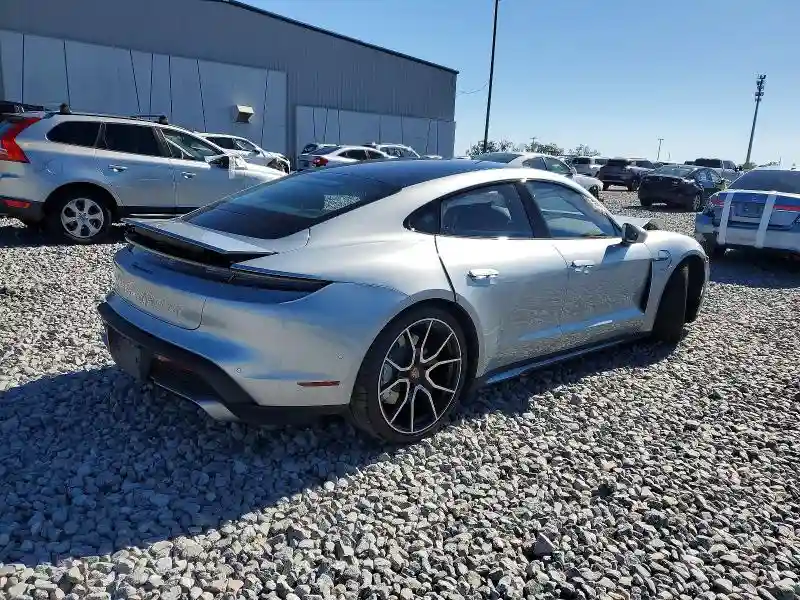 WP0AB2Y12SSA40775 2025 PORSCHE TAYCAN-2