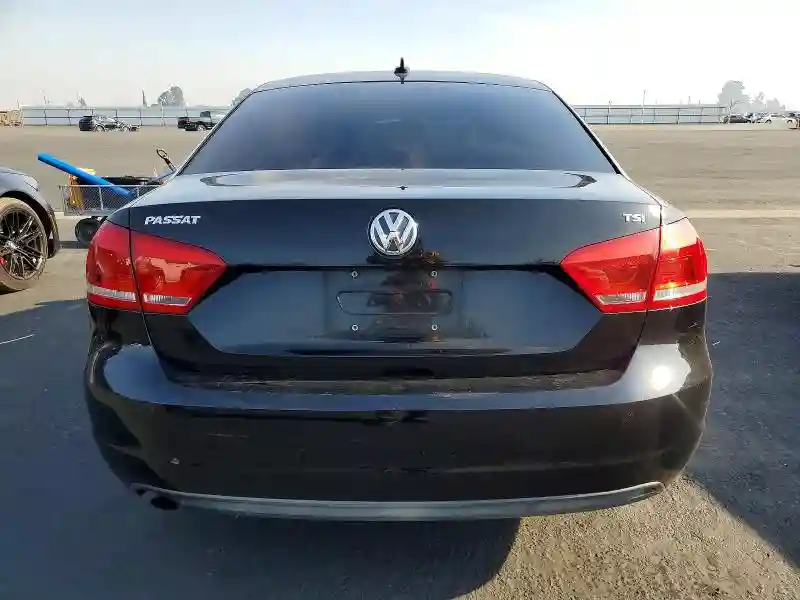 1VWAT7A32FC057432 2015 VOLKSWAGEN PASSAT-5