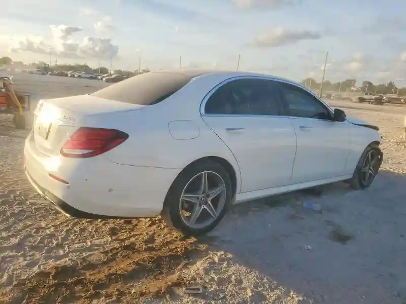 WDDZF4KB9JA375236 2018 MERCEDES-BENZ E-CLASS-2