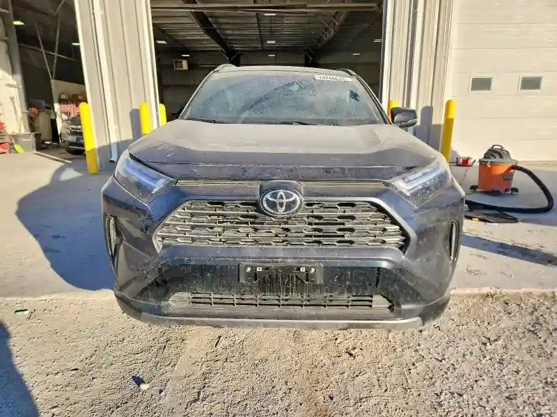 JTME6RFVXSJ081811 2025 TOYOTA RAV4-4