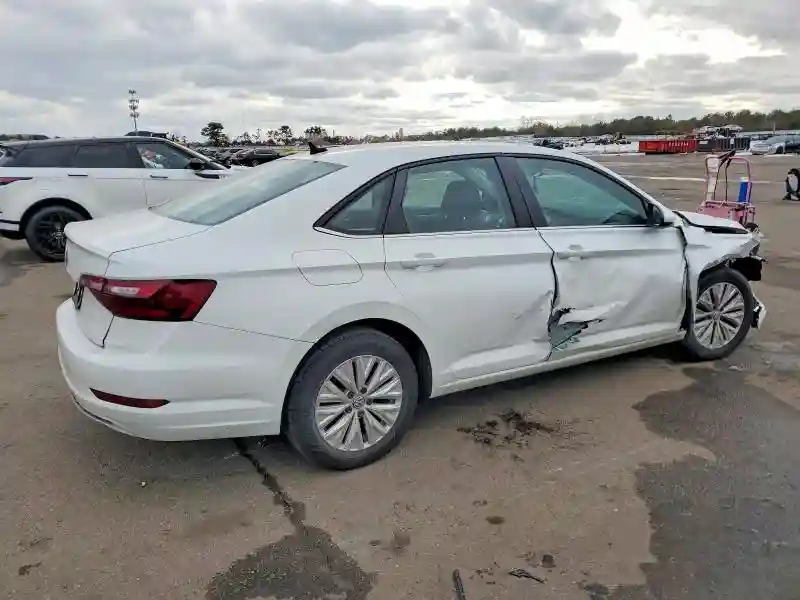 3VWC57BU0LM096900 2020 VOLKSWAGEN JETTA-2