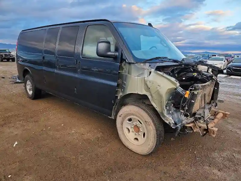 1GAZGPFG0H1275320 2017 CHEVROLET EXPRESS-3