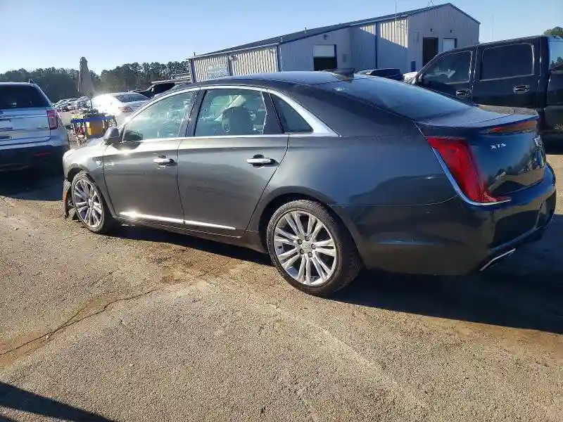 2G61M5S31J9132109 2018 CADILLAC XTS-1