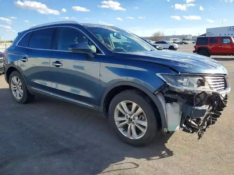 2LMPJ6KR8JBL19026 2018 LINCOLN MKX-3