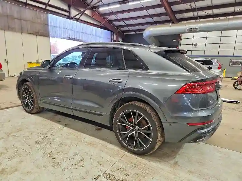 WA1FVAF16MD016939 2021 AUDI Q8-1