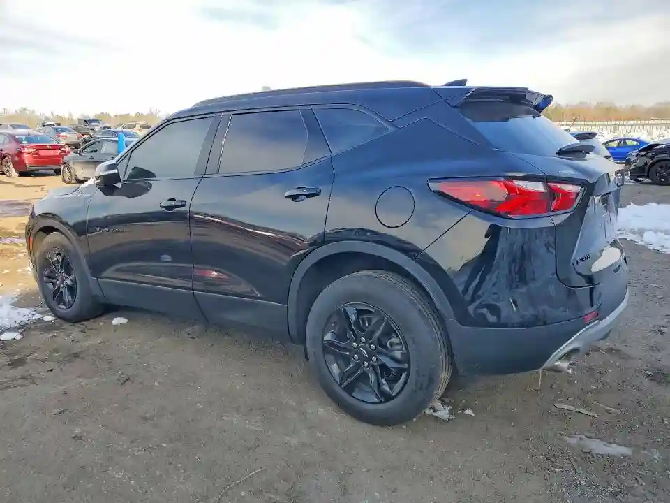 3GNKBCR43NS155384 2022 CHEVROLET BLAZER-1