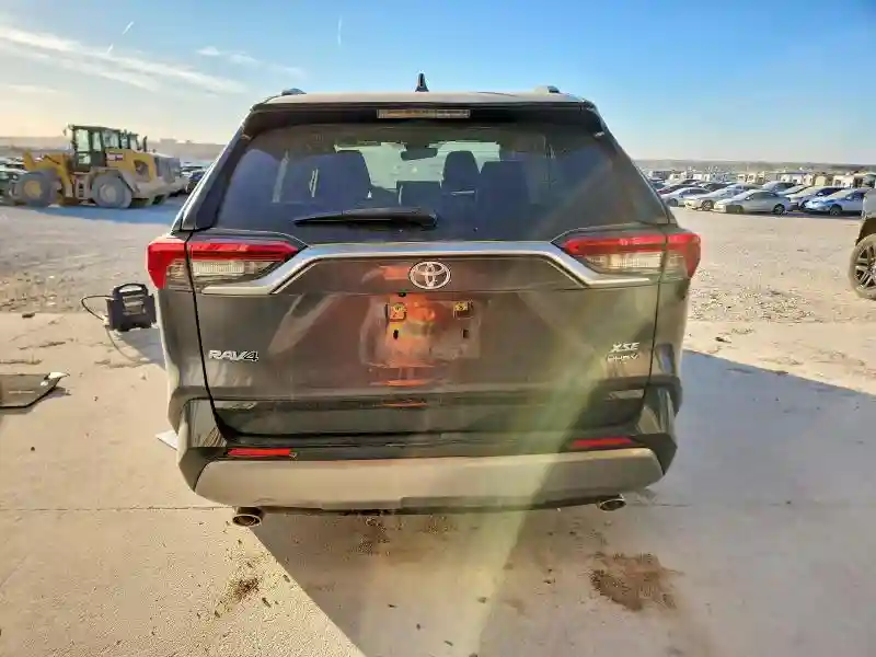 JTME6RFVXSJ081811 2025 TOYOTA RAV4-5