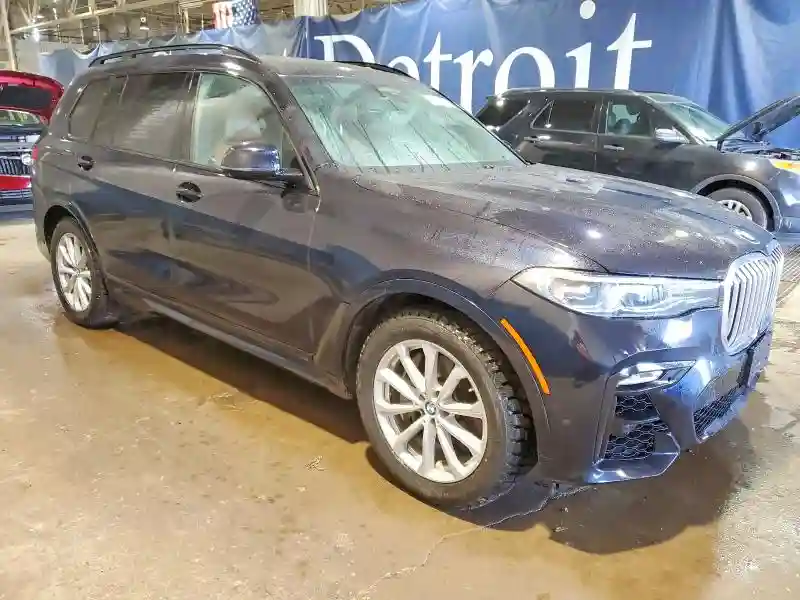 5UXCX4C54KLB39669 2019 BMW X7-3