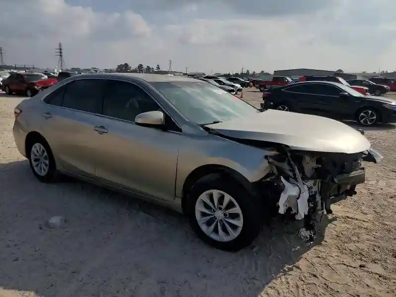 4T1BF1FK7HU302777 2017 TOYOTA CAMRY-3