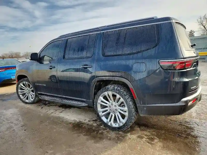 1C4SJVAT4NS201648 2022 JEEP WAGONEER-1