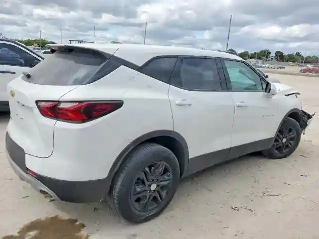 3GNKBCRS7MS578241 2021 CHEVROLET BLAZER-2