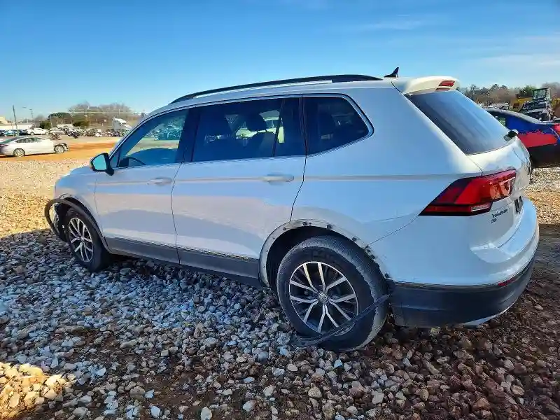 3VV3B7AX7LM119999 2020 VOLKSWAGEN TIGUAN-1