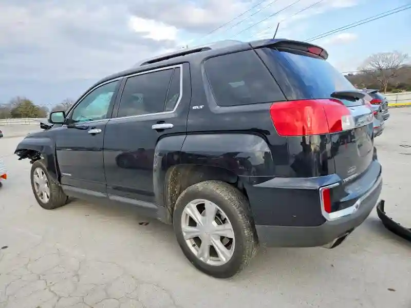 2GKFLPE33H6303097 2017 GMC TERRAIN-1