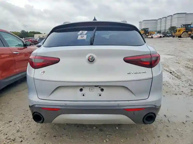 ZASPAKBN0N7D46121 2022 ALFA ROMEO STELVIO-5
