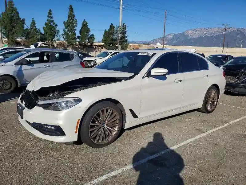 WBAJA5C54JWA37749 2018 BMW 5 SERIES-0