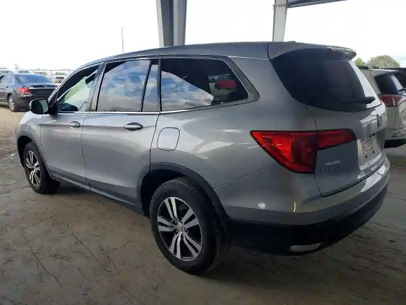 5FNYF5H52JB009655 2018 HONDA PILOT-1