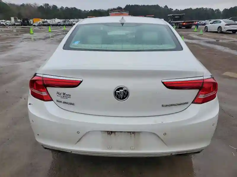 1G4ZR5SS8HU142749 2017 BUICK LACROSSE-5
