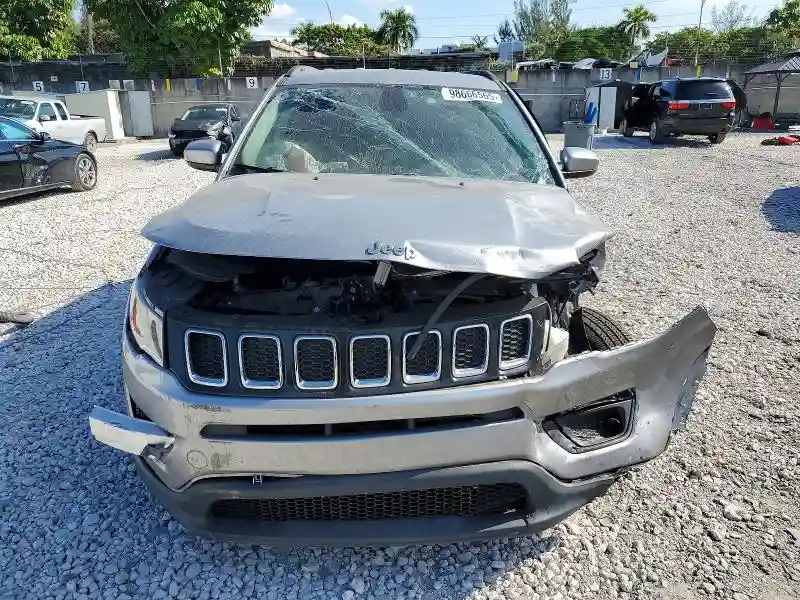 3C4NJCBBXMT563567 2021 JEEP COMPASS-4