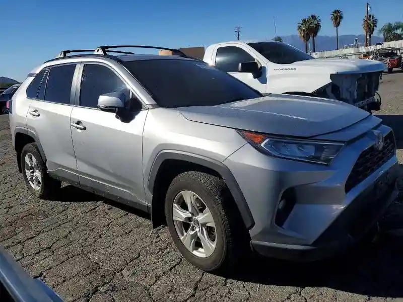 2T3W1RFV0MW110773 2021 TOYOTA RAV4-3