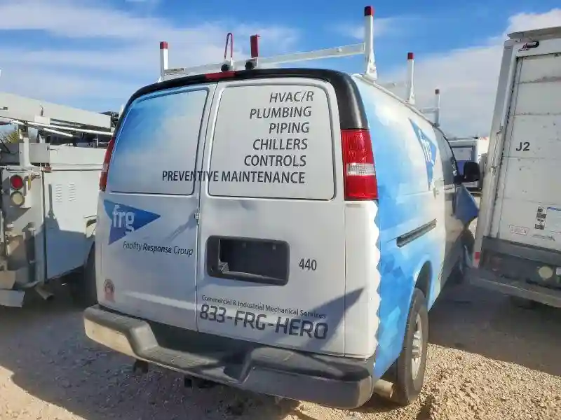 1GCWGAFP0P1209551 2023 CHEVROLET EXPRESS-2