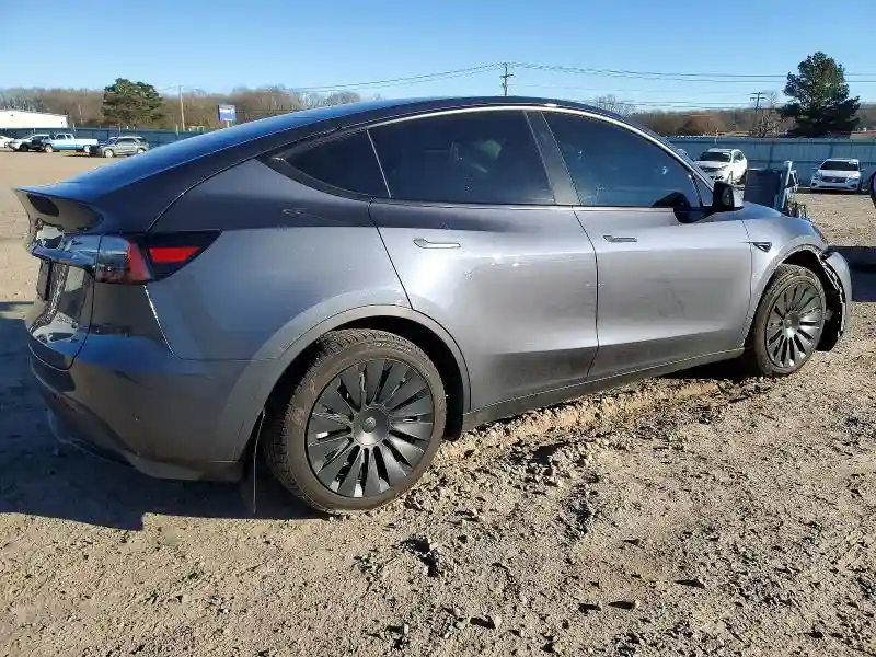 7SAYGDEE9PA201238 2023 TESLA MODEL Y-2