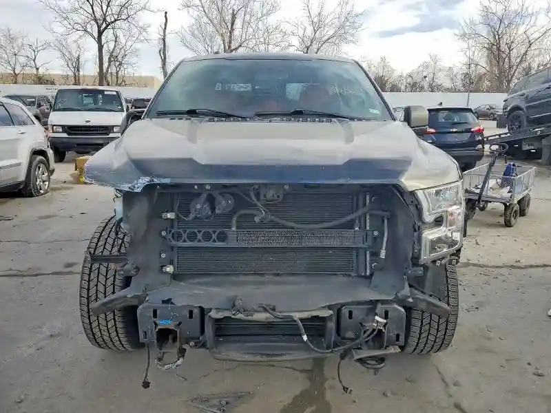 1FTEW1EP2HFC63941 2017 FORD F-150-4