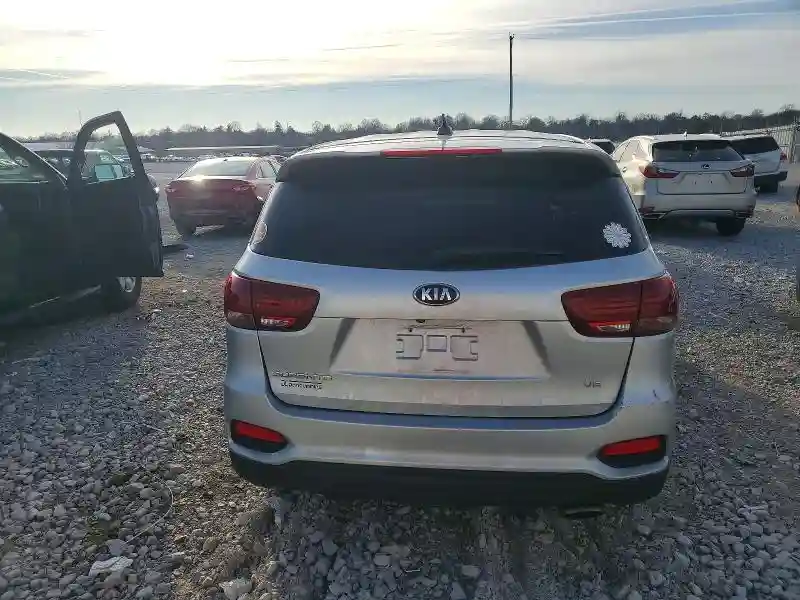 5XYPGDA53KG560314 2019 KIA SORENTO-5