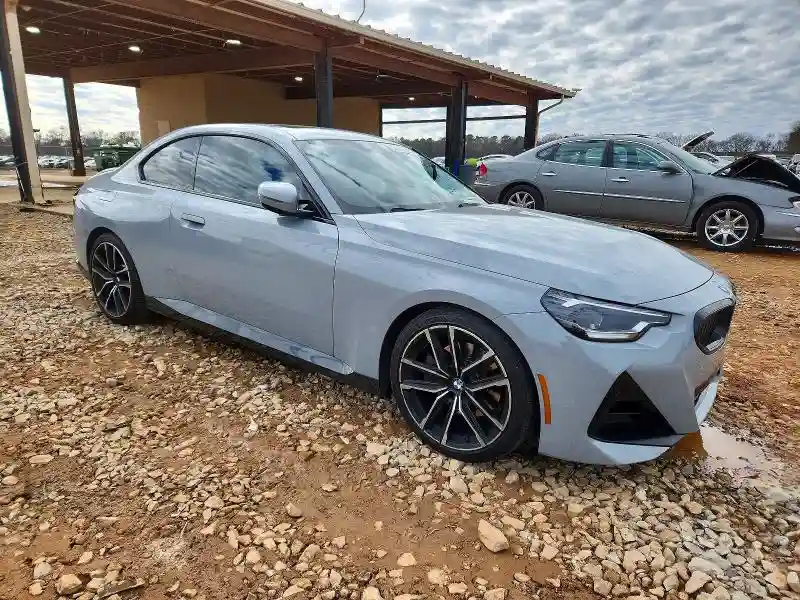 3MW23CM01N8C38736 2022 BMW 2 SERIES-3