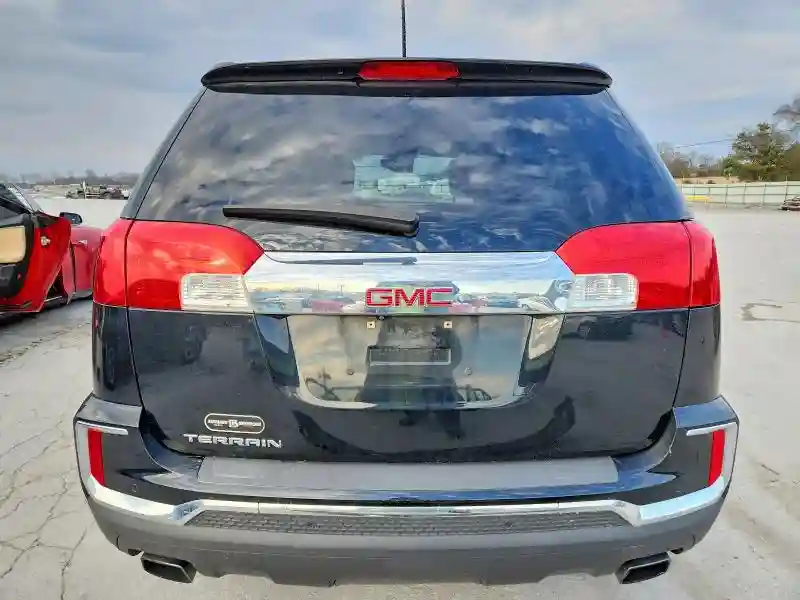 2GKFLPE33H6303097 2017 GMC TERRAIN-5